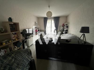 Maison - 101 m² - 4 pièces