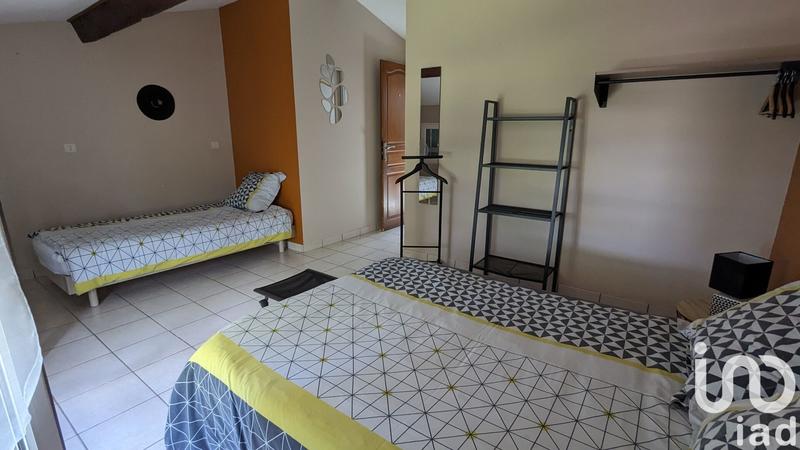 Maison - 307 m² - 12 pièces