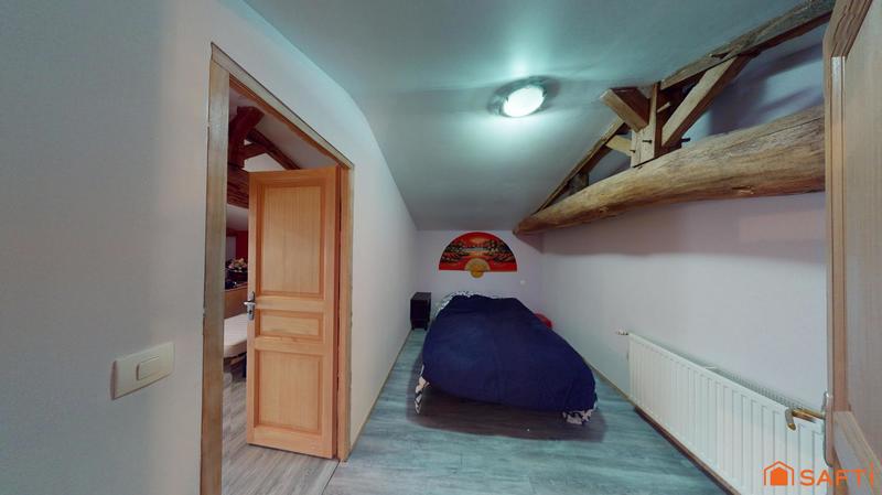 Maison - 205 m² - 5 pièces