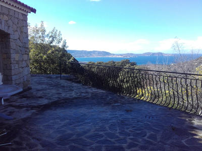 Propriété - 223 m² - 7 pièces