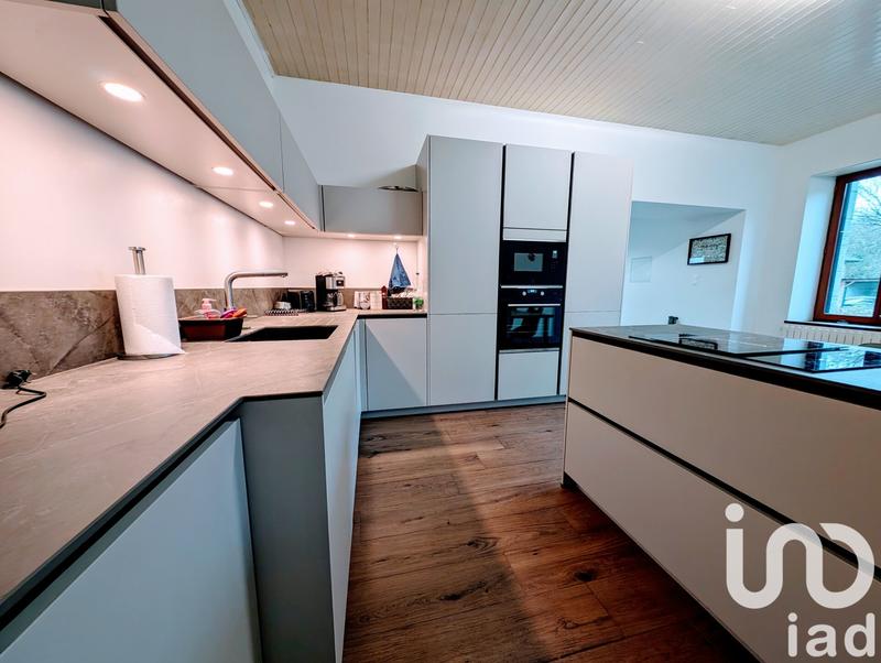 Maison - 159 m² - 6 pièces