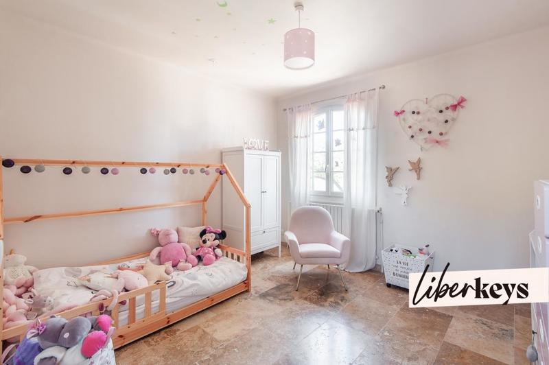 Maison - 171 m² - 6 pièces