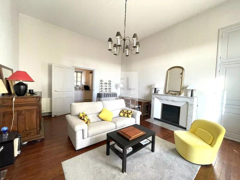 Appartement - 86 m² - 3 pièces