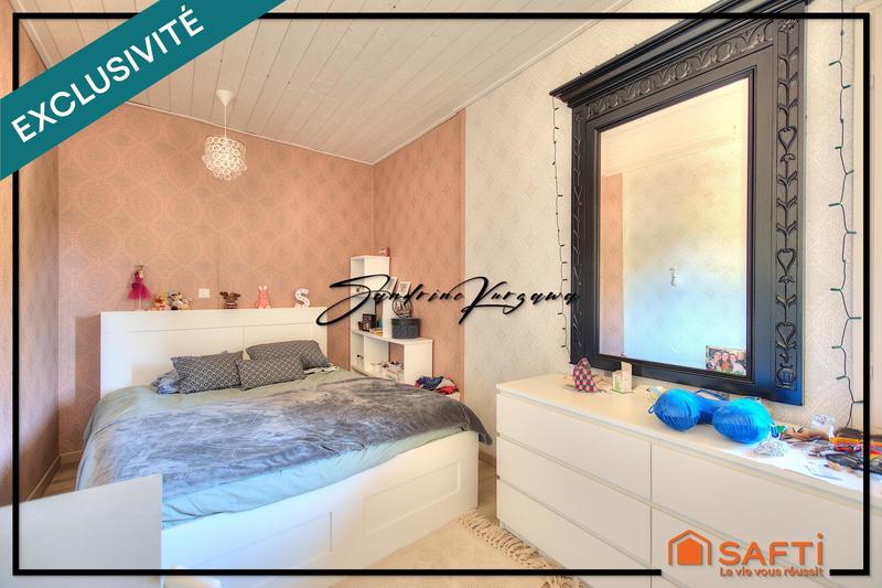 Maison - 279 m² - 12 pièces