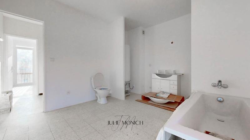 Maison - 86 m² - 5 pièces