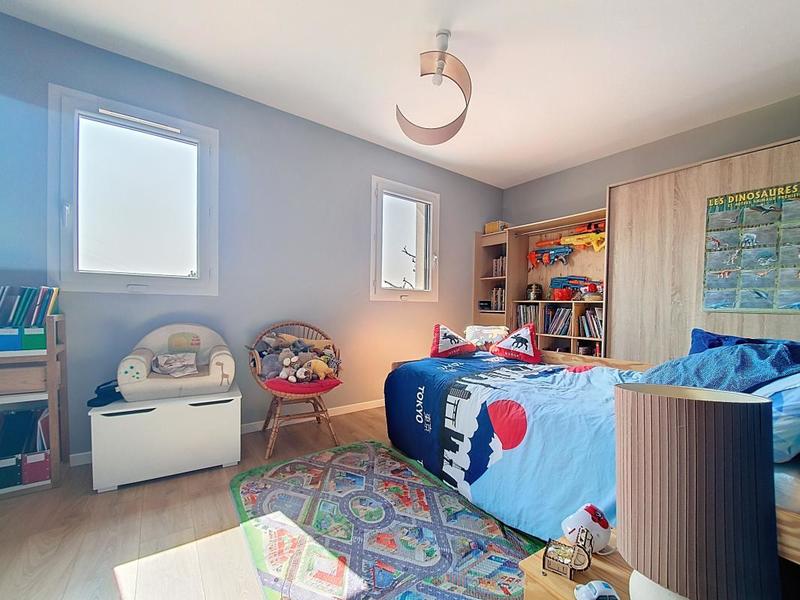 Maison - 137 m² - 5 pièces