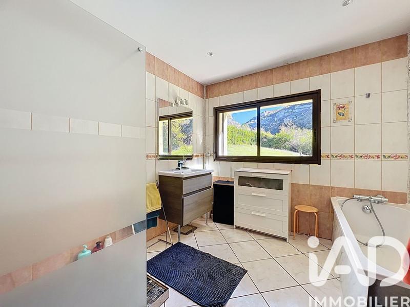 Maison de campagne - 250 m² - 7 pièces