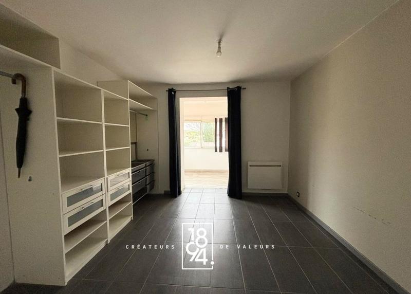 Maison - 143 m² - 5 pièces