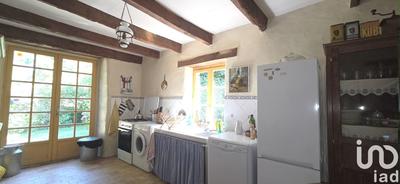 Maison - 250 m² - 10 pièces