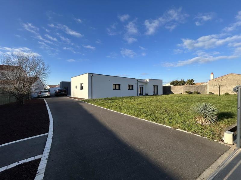 Maison d'architecte - 168 m² - 6 pièces