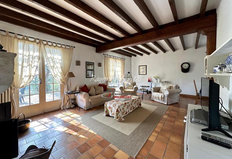 Maison - 159 m² - 7 pièces