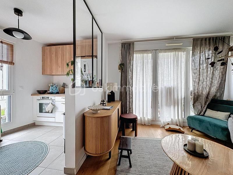 Appartement - 77 m² - 4 pièces