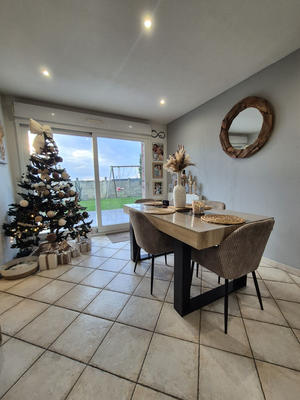 Maison - 110 m² - 7 pièces