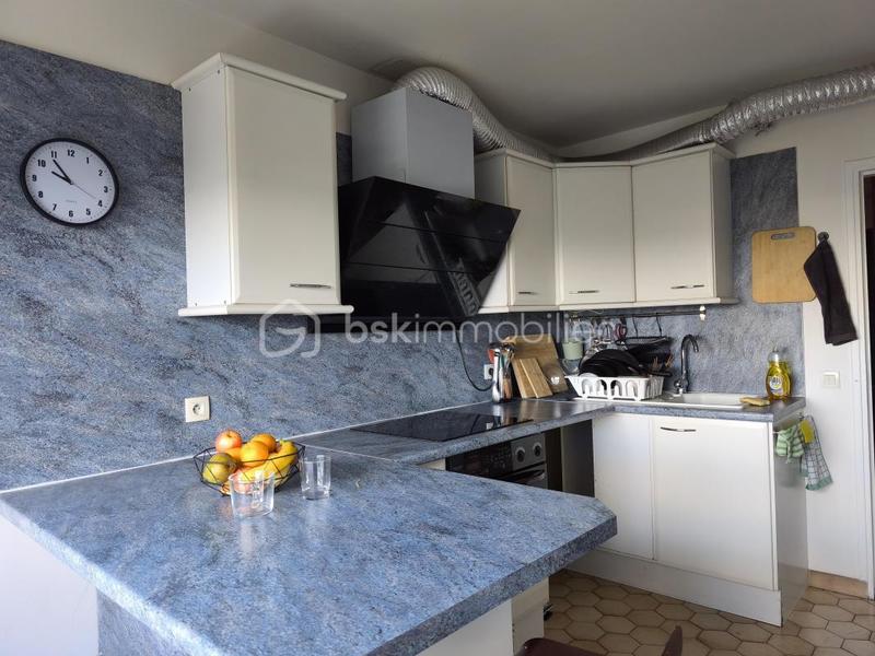 Appartement - 94 m² - 4 pièces