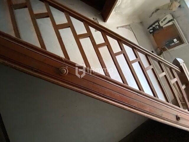 Maison - 210 m² - 9 pièces