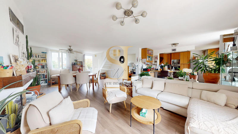 Maison - 153 m² - 5 pièces