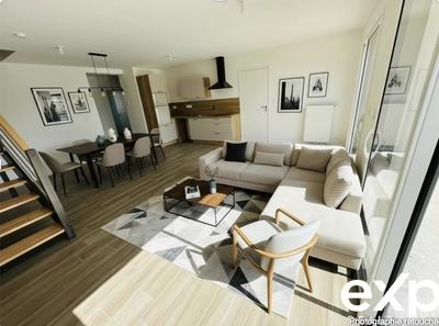 Maison - 96 m² - 5 pièces