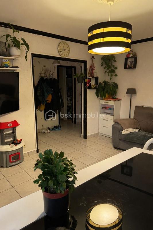 Appartement - 60 m² - 4 pièces