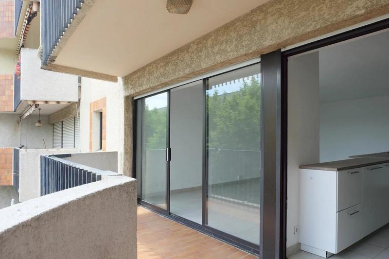 Appartement - 80 m² - 3 pièces