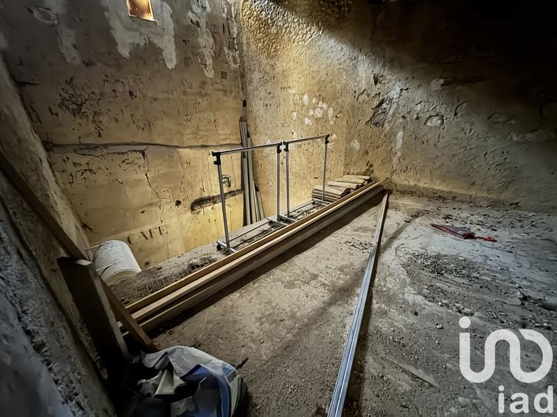 Maison - 202 m² - 6 pièces