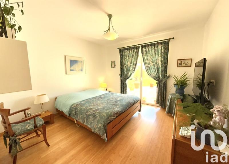 Maison de maîtres - 250 m² - 9 pièces