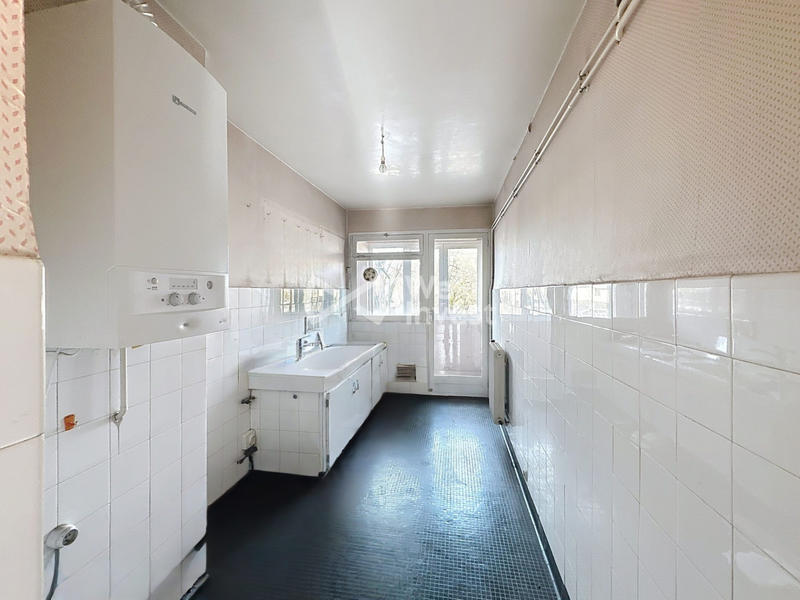 Appartement - 64 m² - 4 pièces