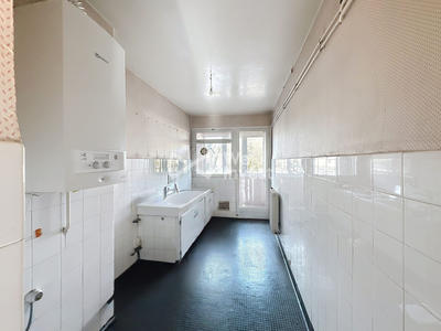 Appartement - 64 m² - 4 pièces