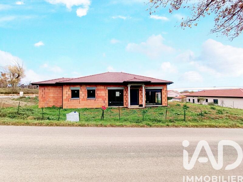 Maison - 113 m² - 4 pièces