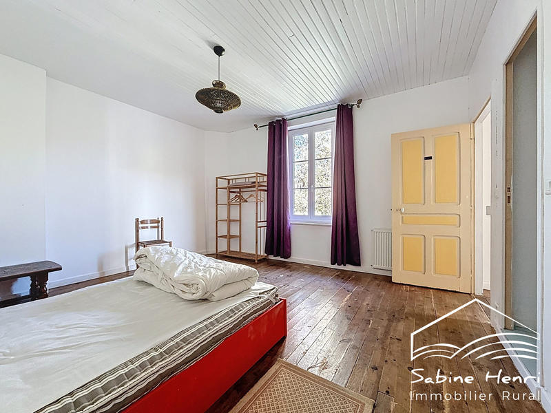 Maison - 538 m² - 20 pièces