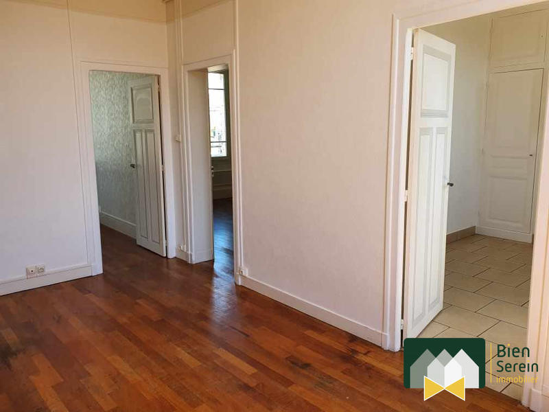 Immeuble - 445 m² - 3 pièces