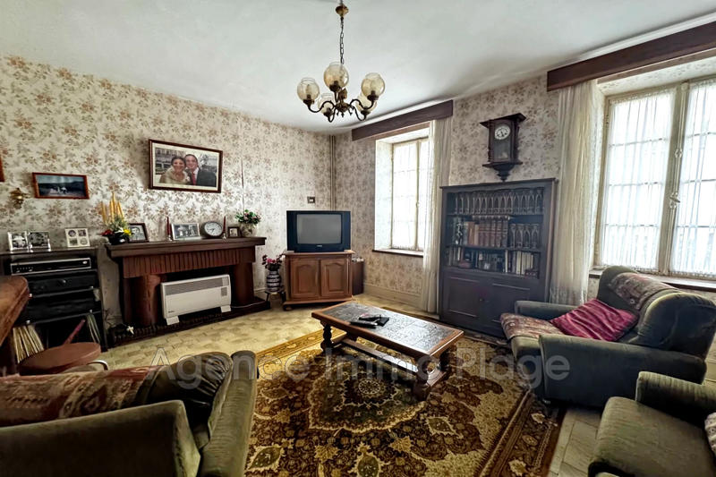 Maison - 138 m² - 8 pièces