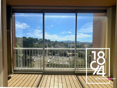 Appartement - 81 m² - 4 pièces