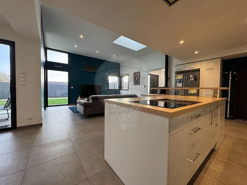 Maison - 113 m² - 4 pièces