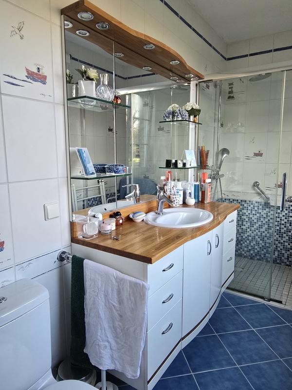 Maison - 187 m² - 7 pièces