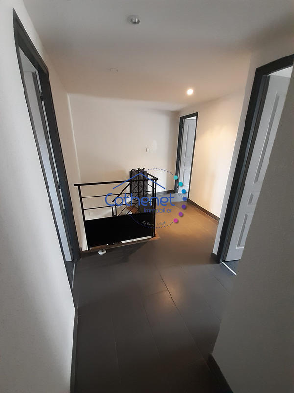 Appartement - 104 m² - 4 pièces