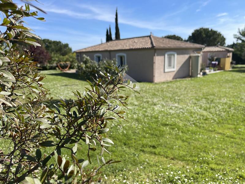 Villa - 140 m² - 5 pièces