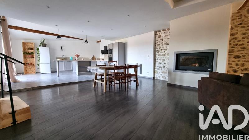 Maison de village - 160 m² - 6 pièces