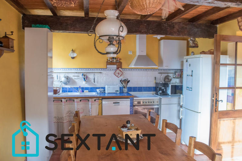 Maison - 171 m² - 7 pièces