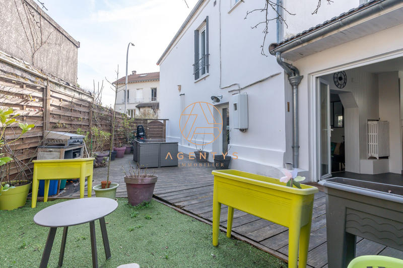Maison - 74 m² - 4 pièces