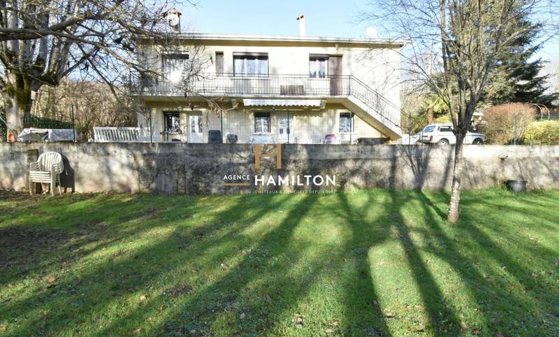 Maison de village - 140 m² - 6 pièces
