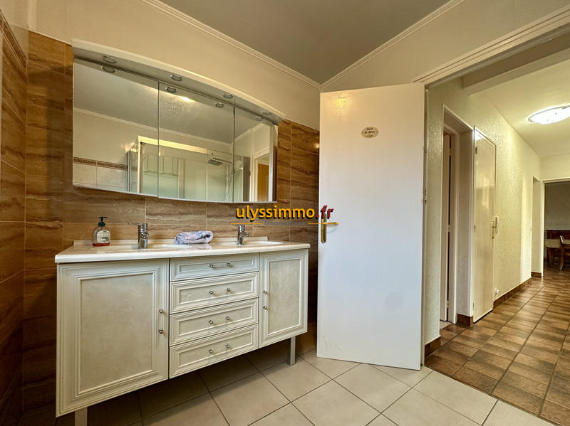 Maison - 135 m² - 6 pièces