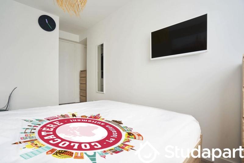 Chambre - 11 m² - 1 pièce