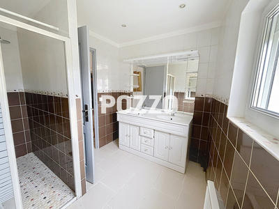 Maison - 130 m² - 4 pièces