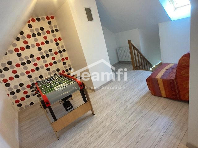 Maison - 142 m² - 5 pièces