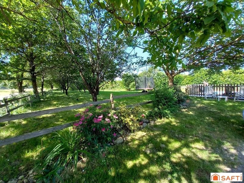 Maison - 430 m² - 20 pièces