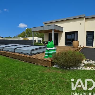 Maison - 116 m² - 6 pièces