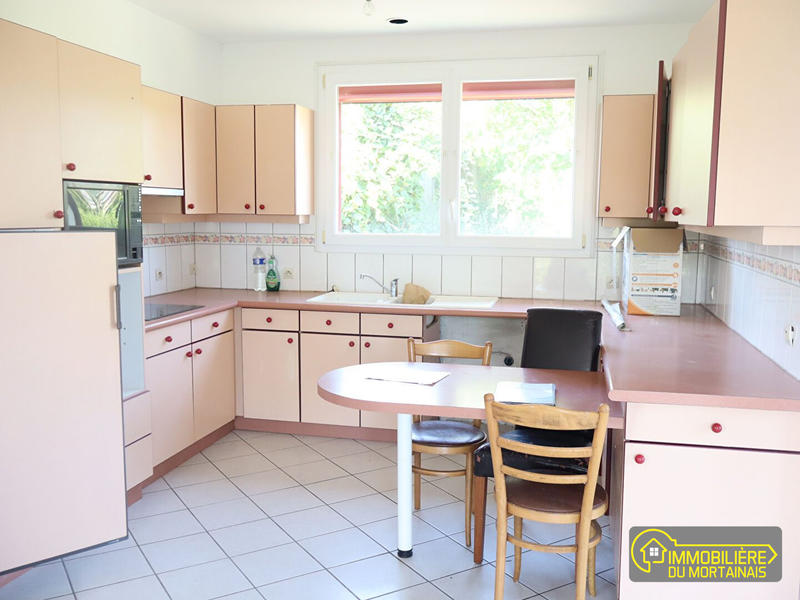 Maison - 85 m² - 5 pièces