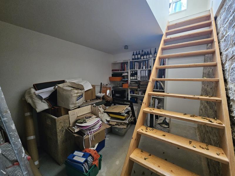 Bureau - 95 m² - 2 pièces