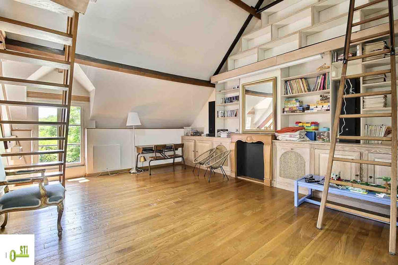 Maison - 166 m² - 7 pièces