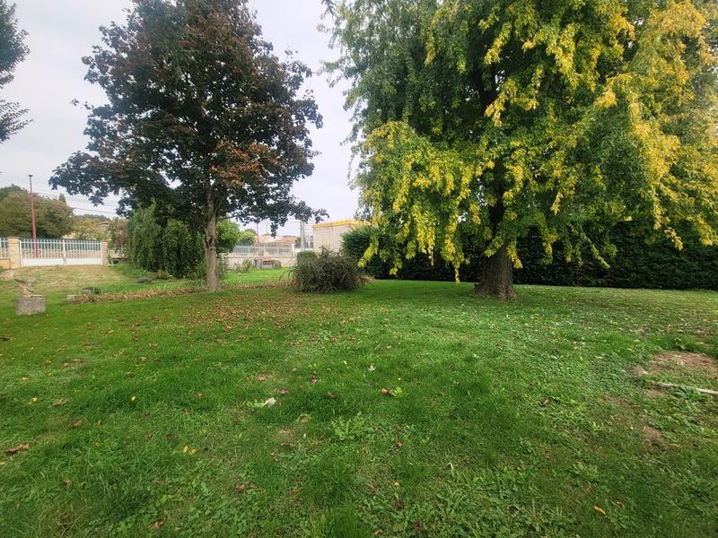 Terrain constructible - 580 m²